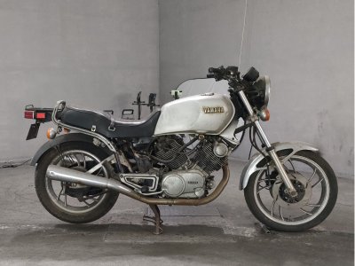 Yamaha XV750E 1982