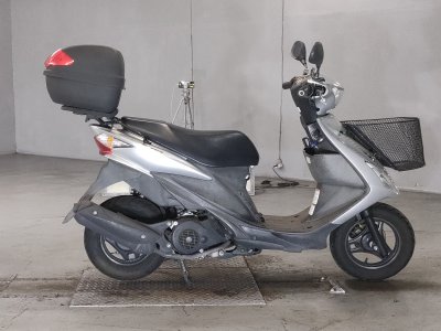 Suzuki ADDRESS V125