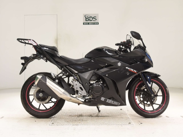 Suzuki GSX250R