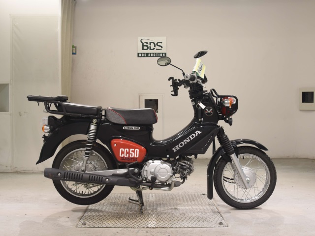 Honda CC50 CROSSCUB 2022