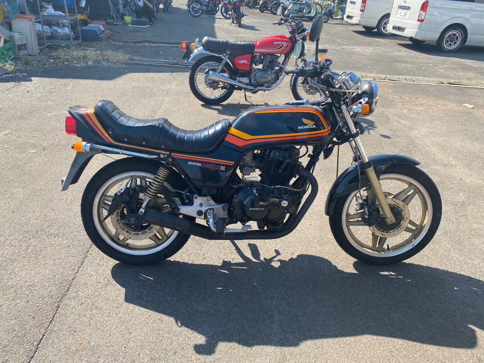 Honda CB400 1981