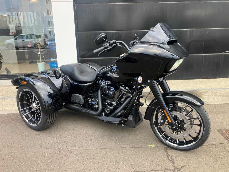 HD FLTRT TRIKE 2025