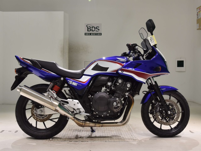Honda CB400SF BOLDOR 2021