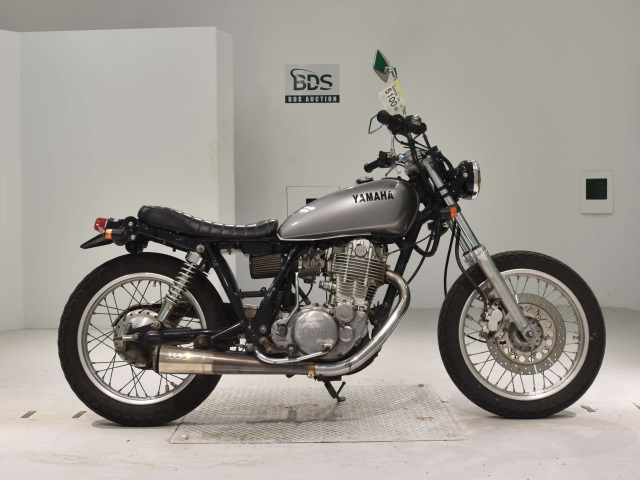 Yamaha SR400 2006