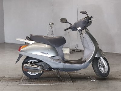 Honda LEAD100 2001