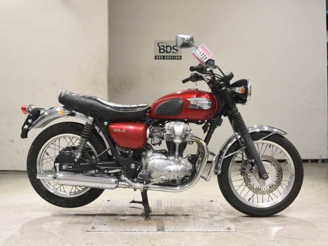 Kawasaki W400 2006