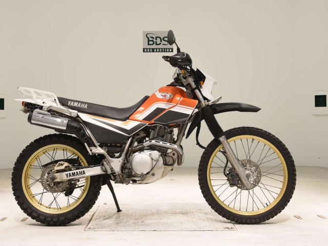 Yamaha SEROW XT225 2000