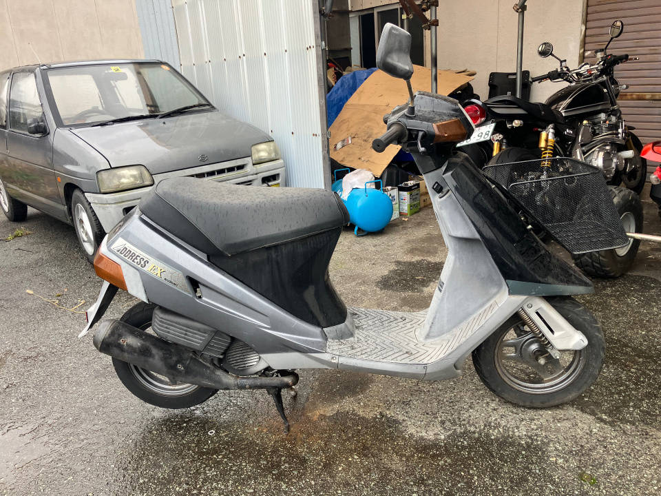 Suzuki ADDRESS V100
