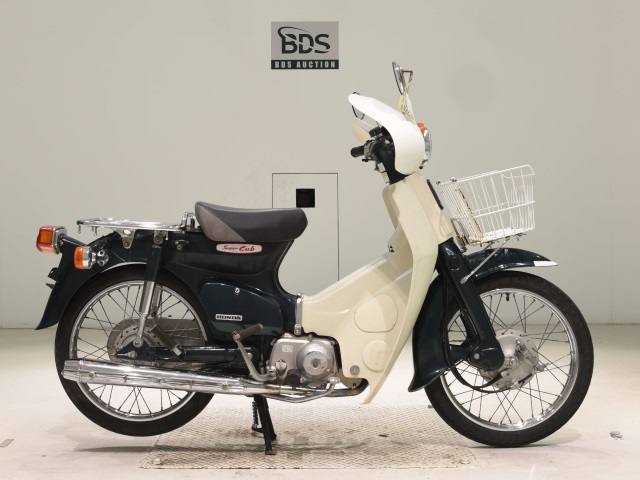 Honda C90 2002