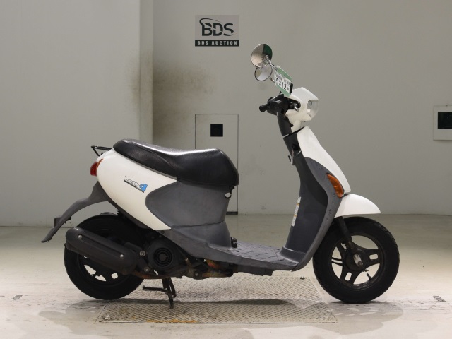 Suzuki LETS4