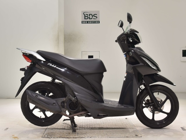 Suzuki ADDRESS V110