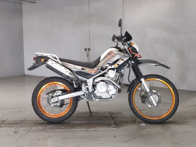Yamaha SEROW XT250 2015