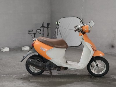 Suzuki LETS4