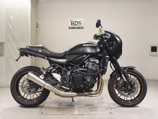 Kawasaki Z900RS CAFE 2021