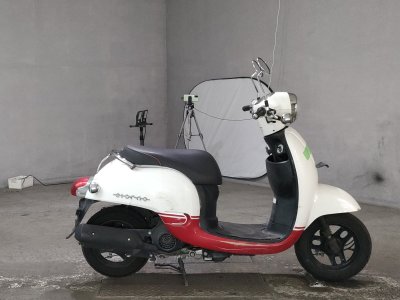 Honda GIORNO 2012