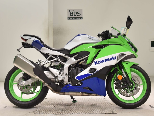 Kawasaki ZX-4RR 2024