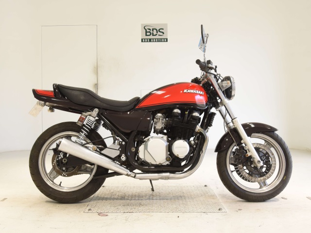Kawasaki ZEPHYR750