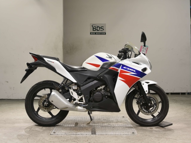Honda CBR125R 2013