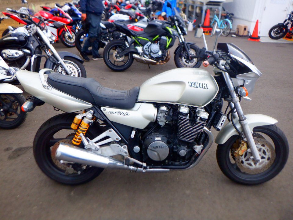 Yamaha XJR1200 1996