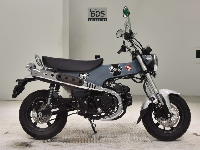 Honda DAX125 2022