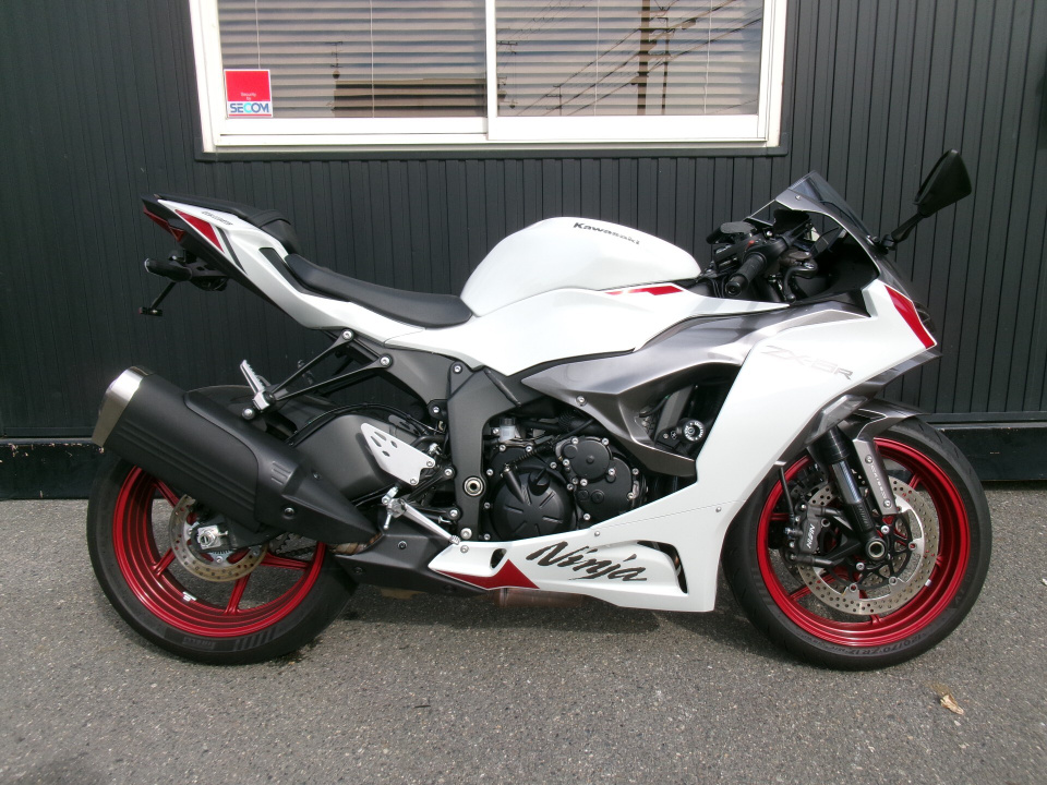 Kawasaki NINJA ZX-6RA 2025