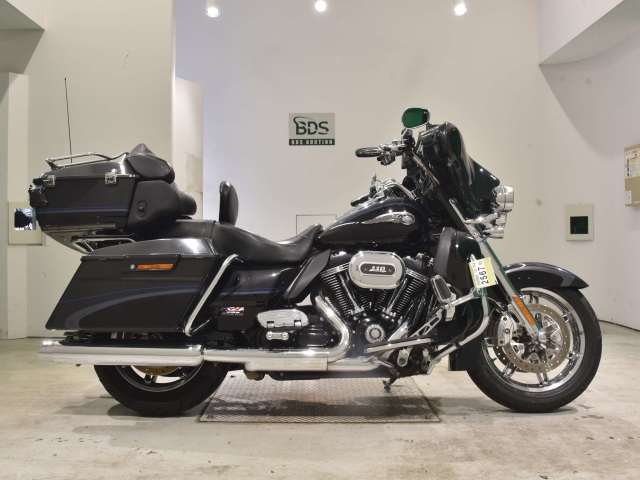 HD ELECTRA GLIDE FLHTCUSE1800 2012
