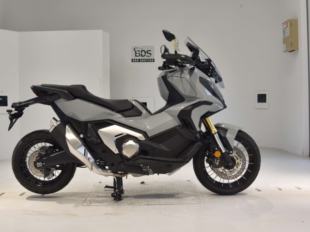 Honda X-ADV750-2 2023