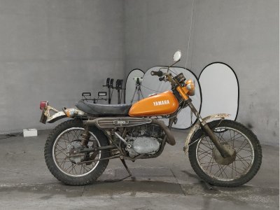 Yamaha DT250