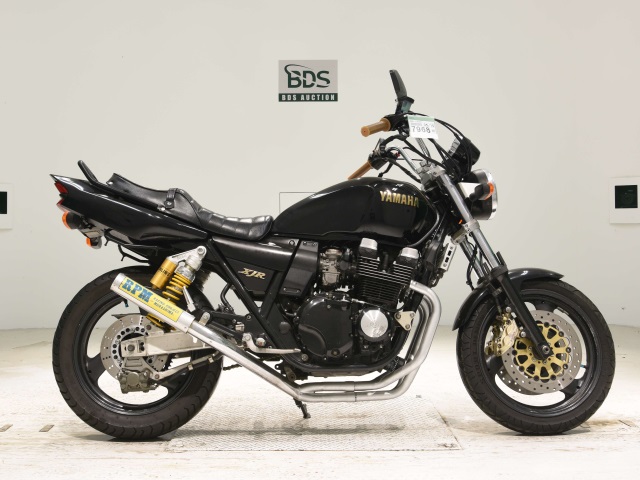 Yamaha XJR400 1999