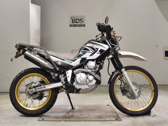 Yamaha SEROW XT250 2018