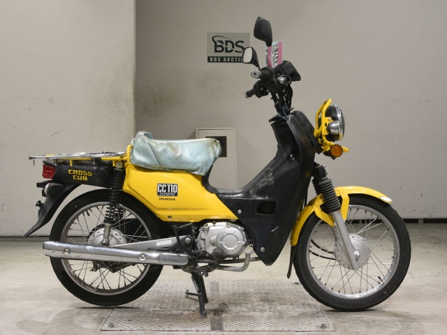 Honda CC110 CROSSCUB 2016