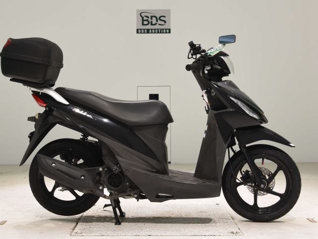 Suzuki ADDRESS V110