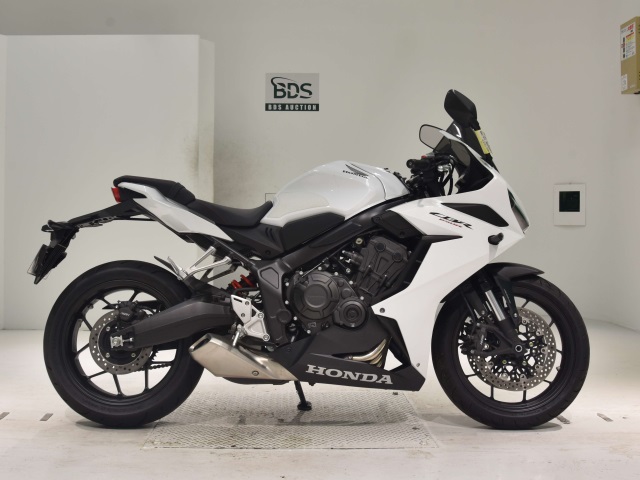 Honda CBR650R 2023