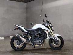 Suzuki GSR750 2012