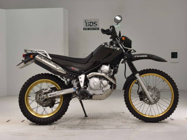 Yamaha SEROW XT250 2012