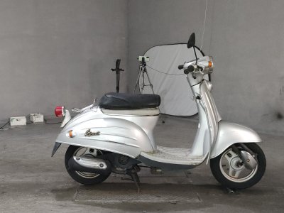 Suzuki VERDE