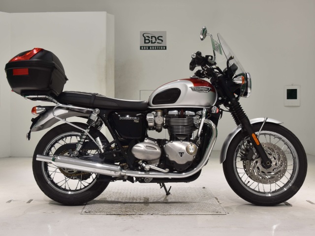 Triumph BONNEVILLE T120 2017