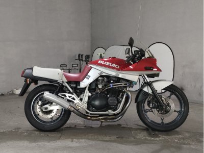 Suzuki GSX1100S KATANA 1995