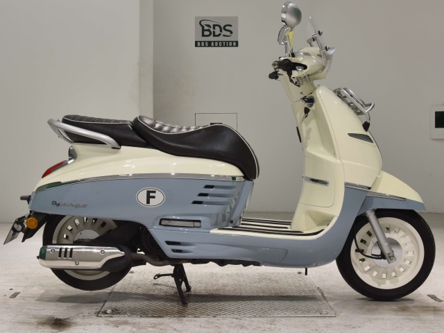Peugeot DJANGO125 2018