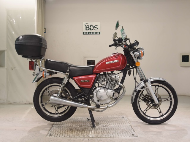Suzuki GN125H 2013