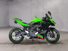 Kawasaki NINJA ZX-25R KRT 2021