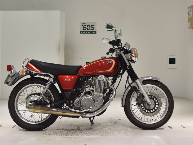 Yamaha SR400 2010