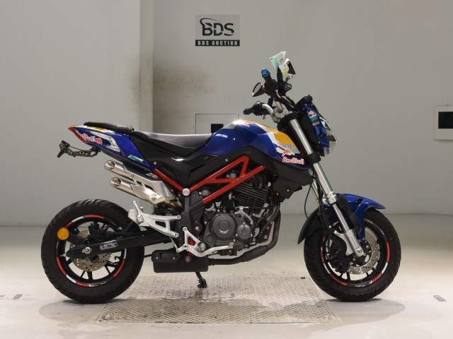 Benelli TNT125 2021