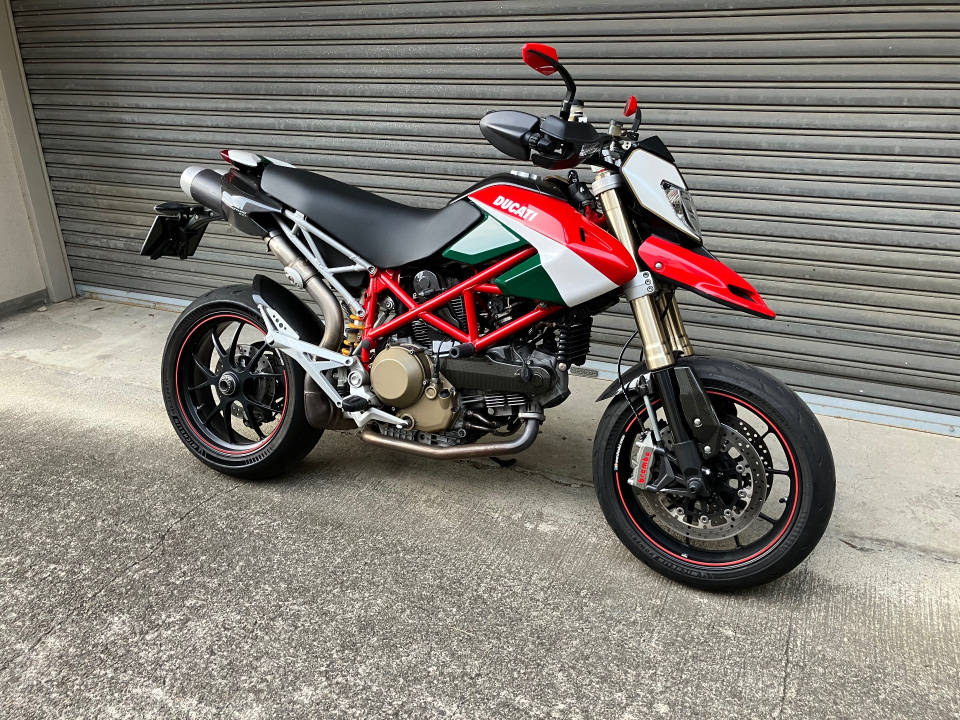 Ducati HYPERMOTARD 1100 2010