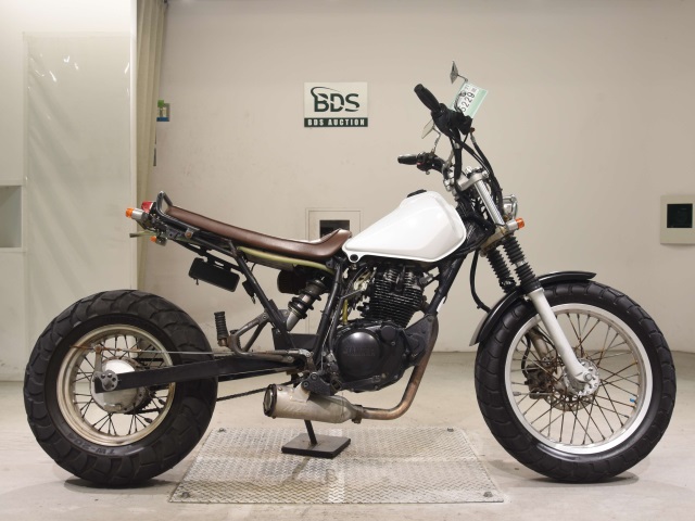 Yamaha TW225 2002