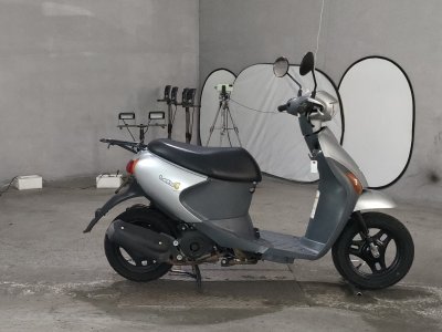 Suzuki LETS4