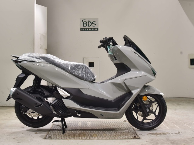 Honda PCX125 2025