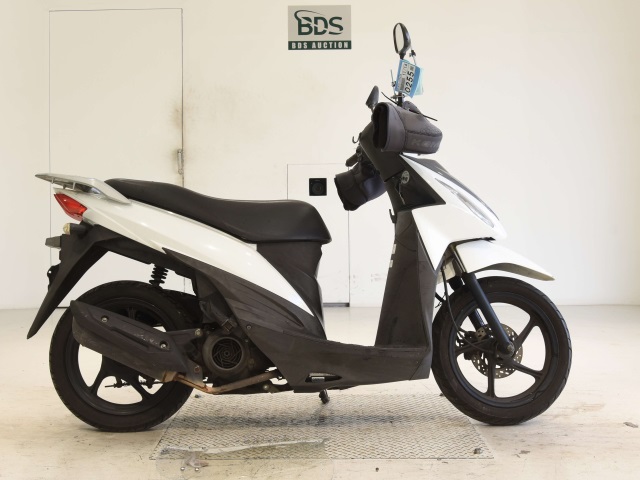 Suzuki ADDRESS V110