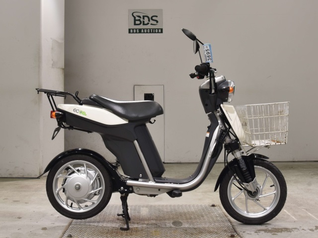 Yamaha EC-03