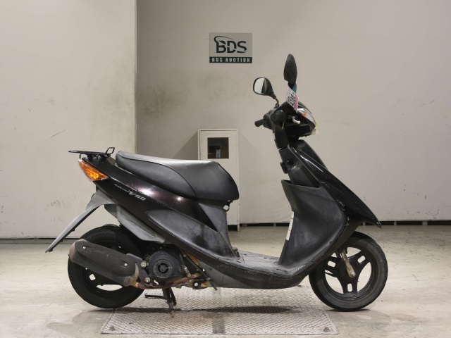 Suzuki ADDRESS V50